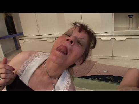 ❤️ Két nagymama és egy nagypapa hármasban ❤❌ Orosz pornó at hu.porn-milf-300.ru ☑